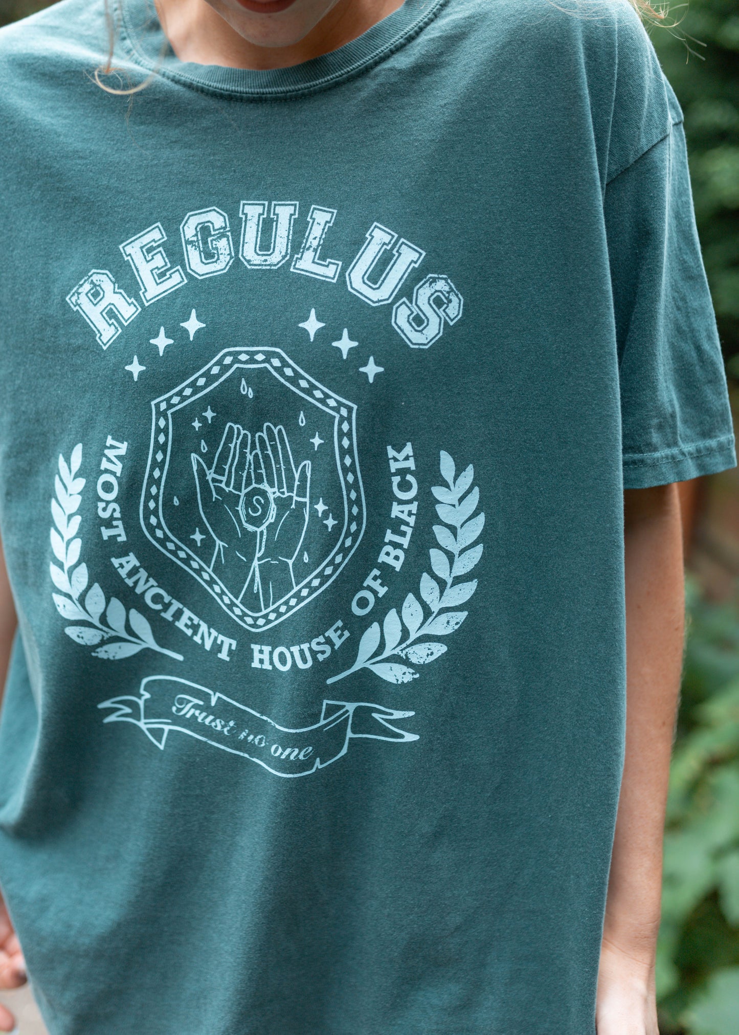 regulus tee