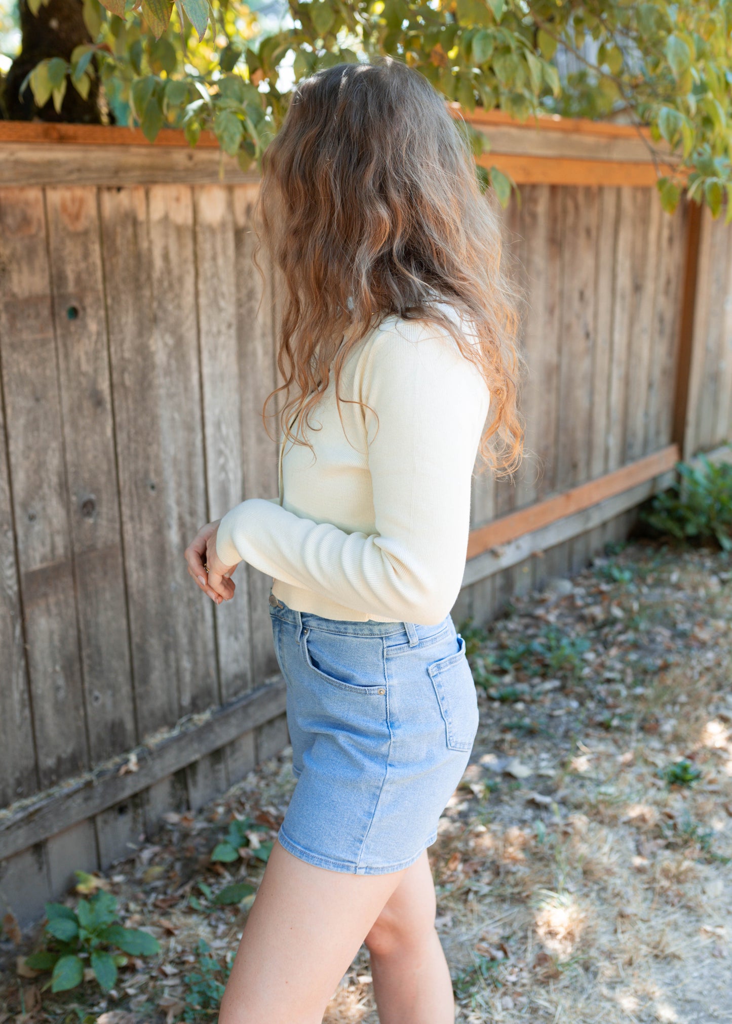 betty i won't make assumptions button up