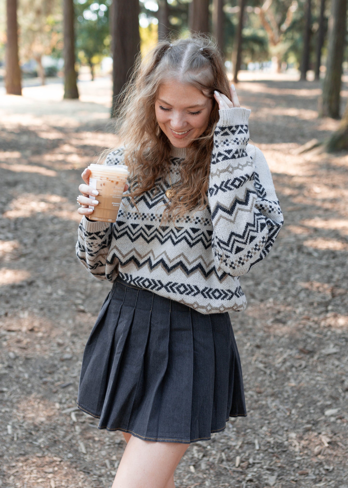 moony sweater
