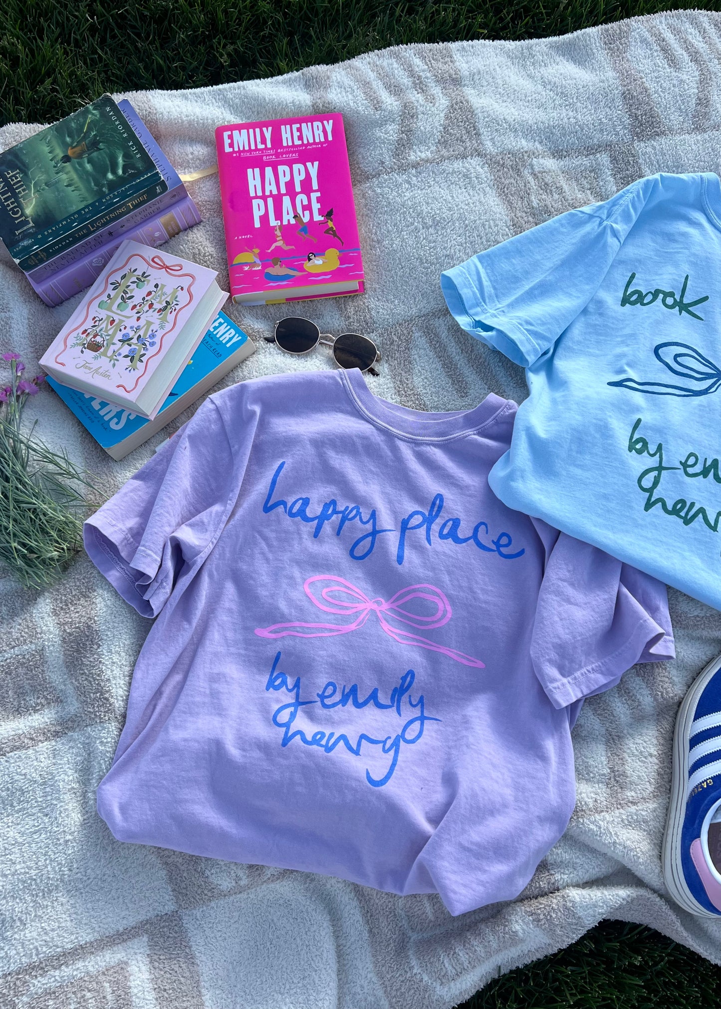 happy place tee