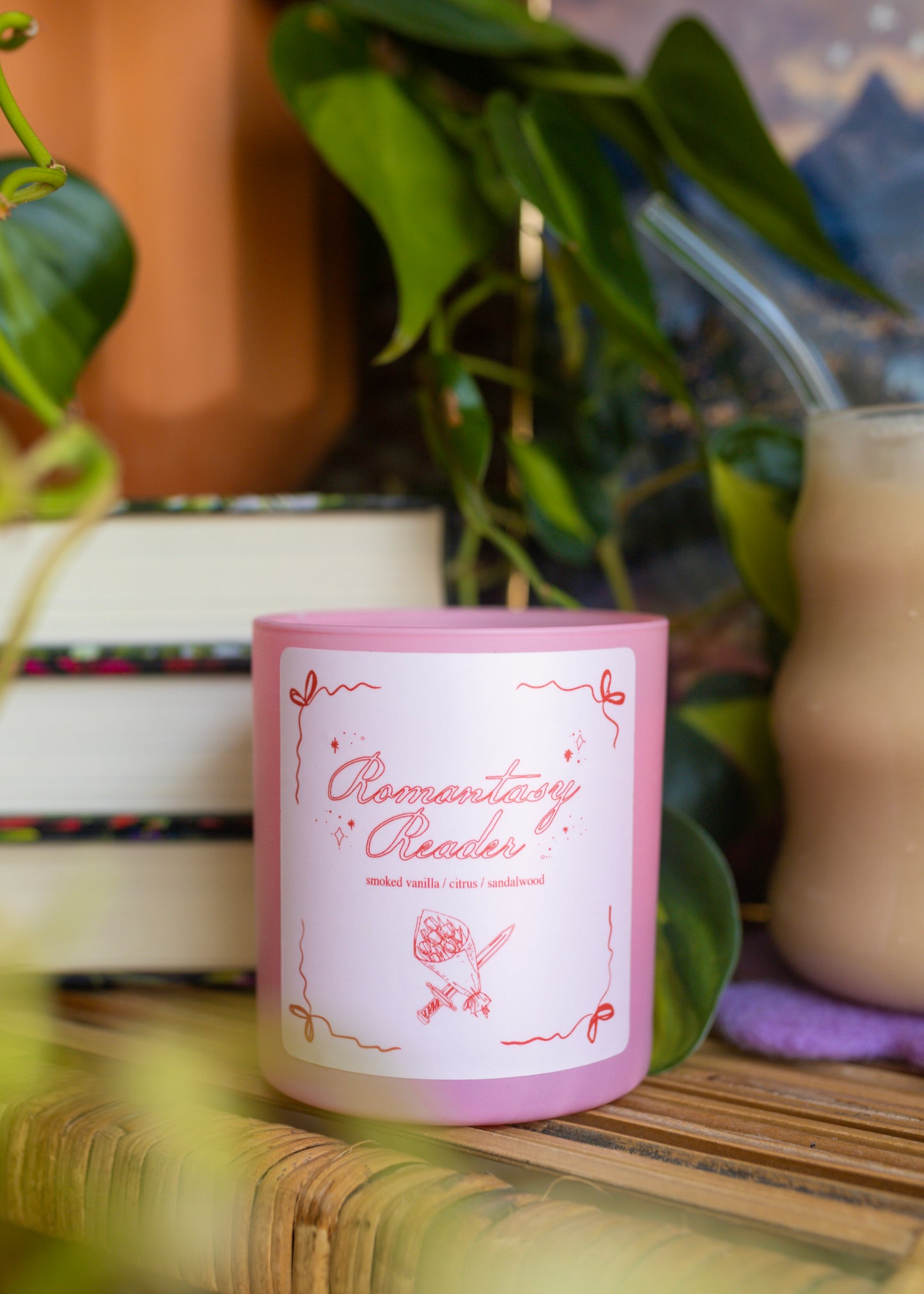 romantasy reader candle