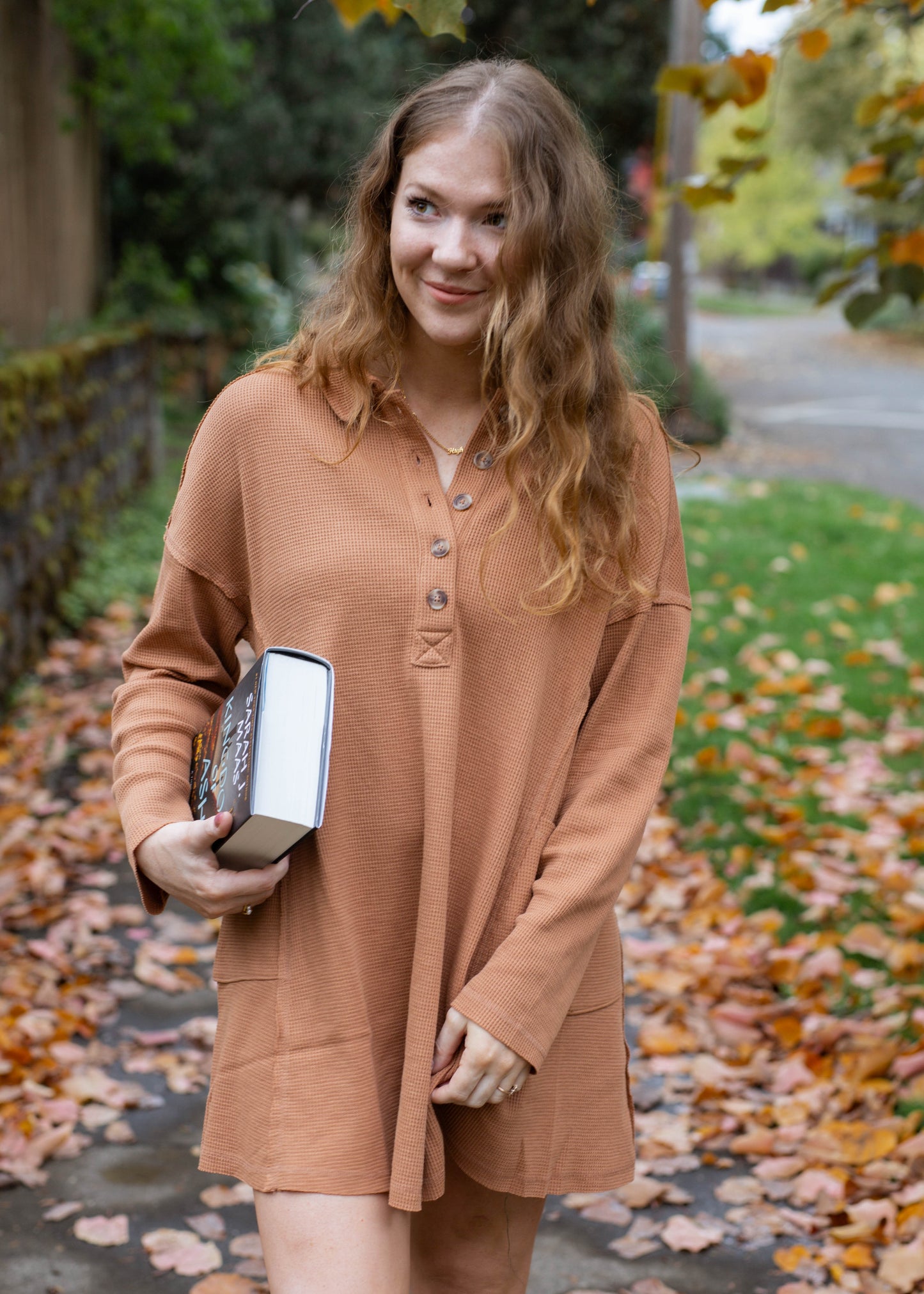 bookstore date dress in pumpkin spice