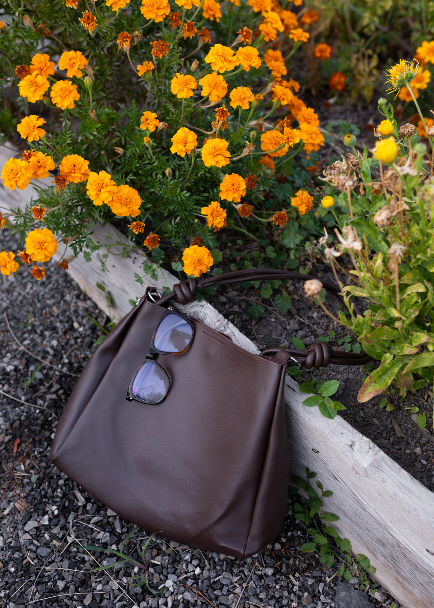 sweet like cinnamon shoulder bag