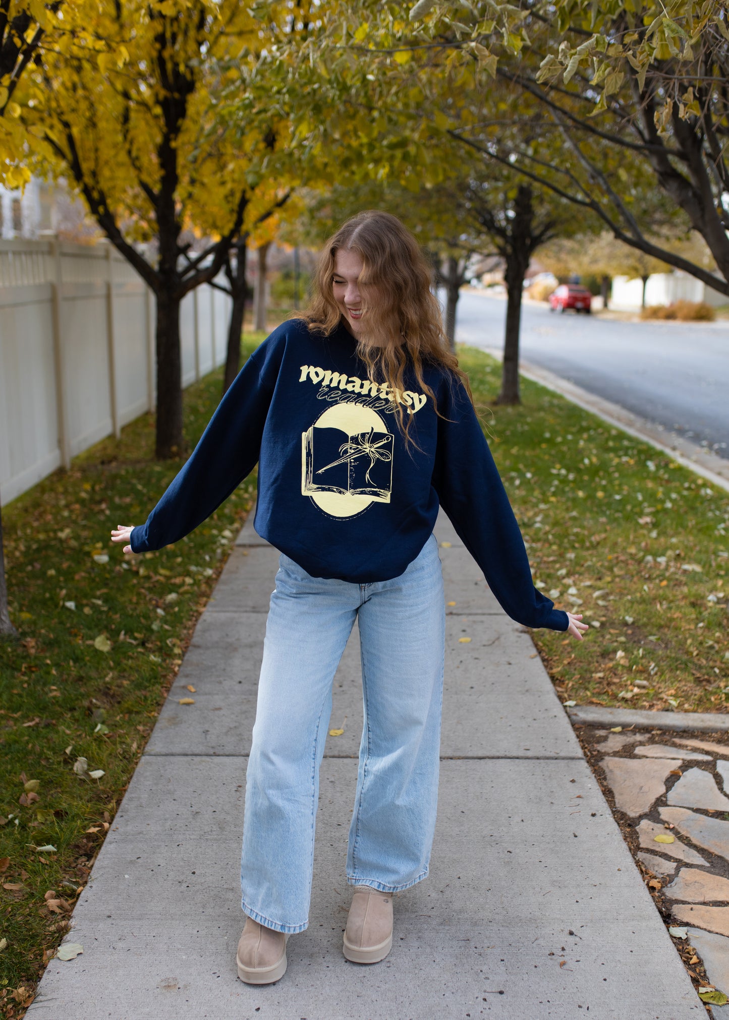 romantasy reader crewneck