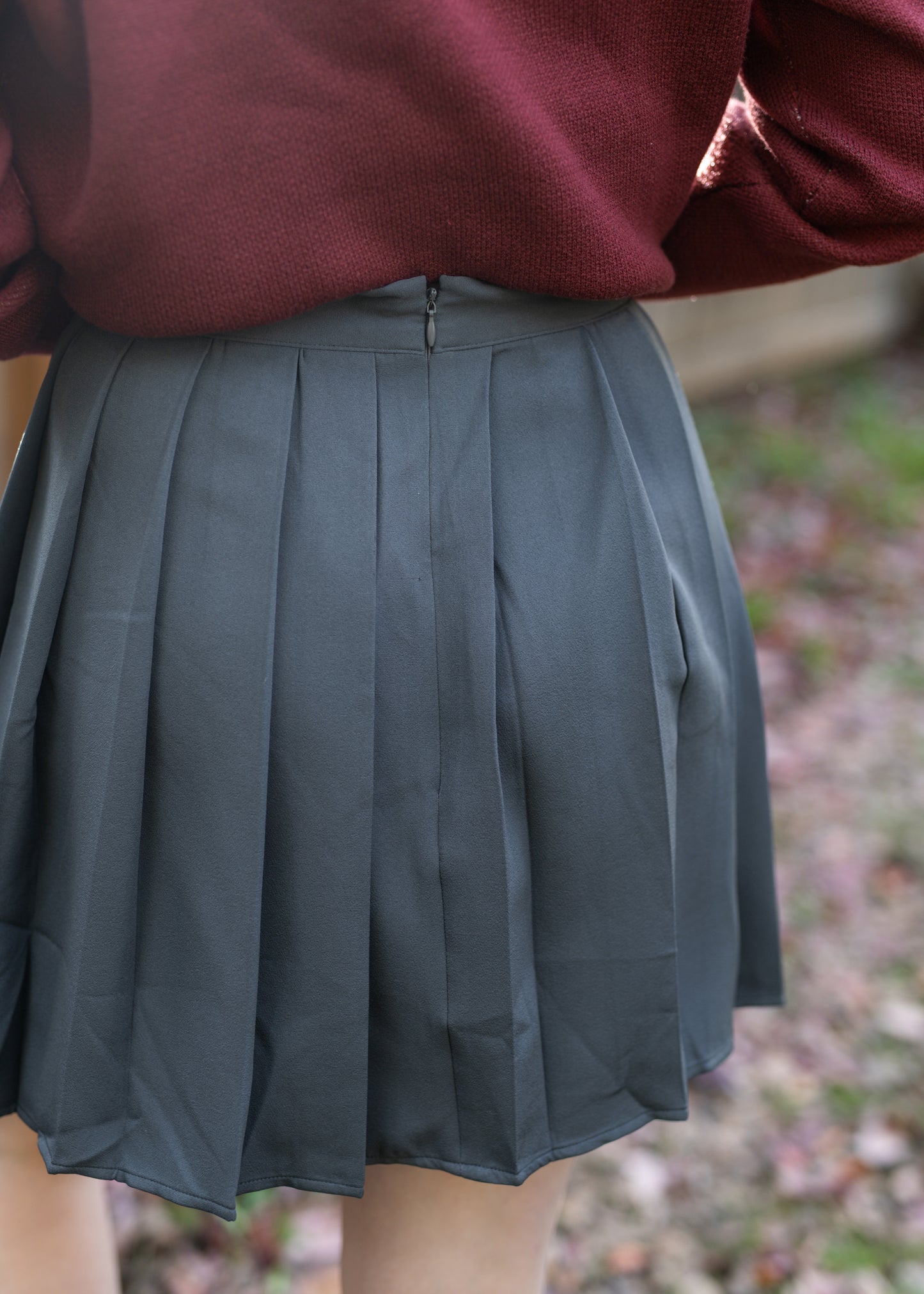 say don't go skirt in charcoal mop