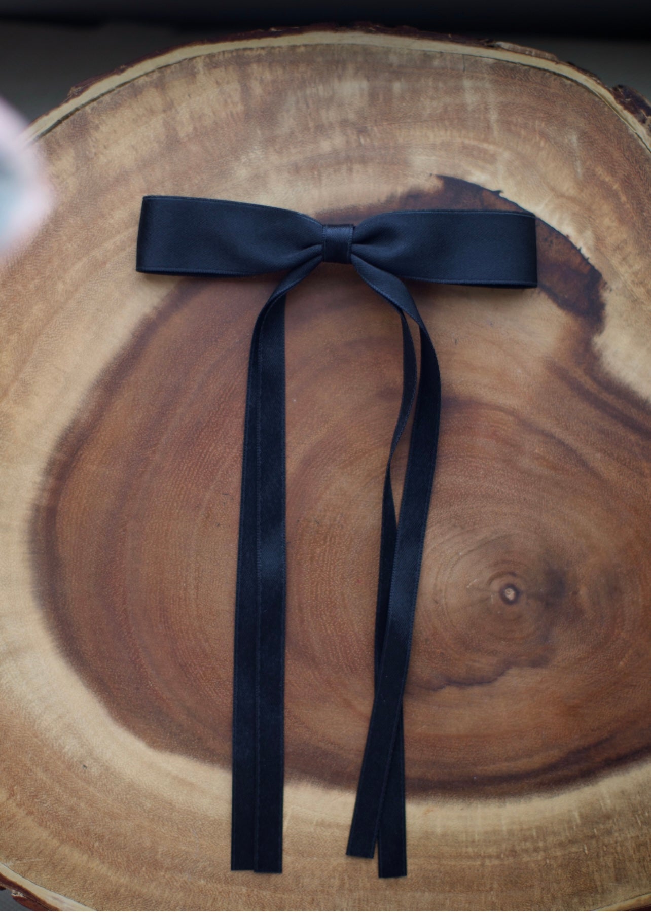 romantasy hair bows