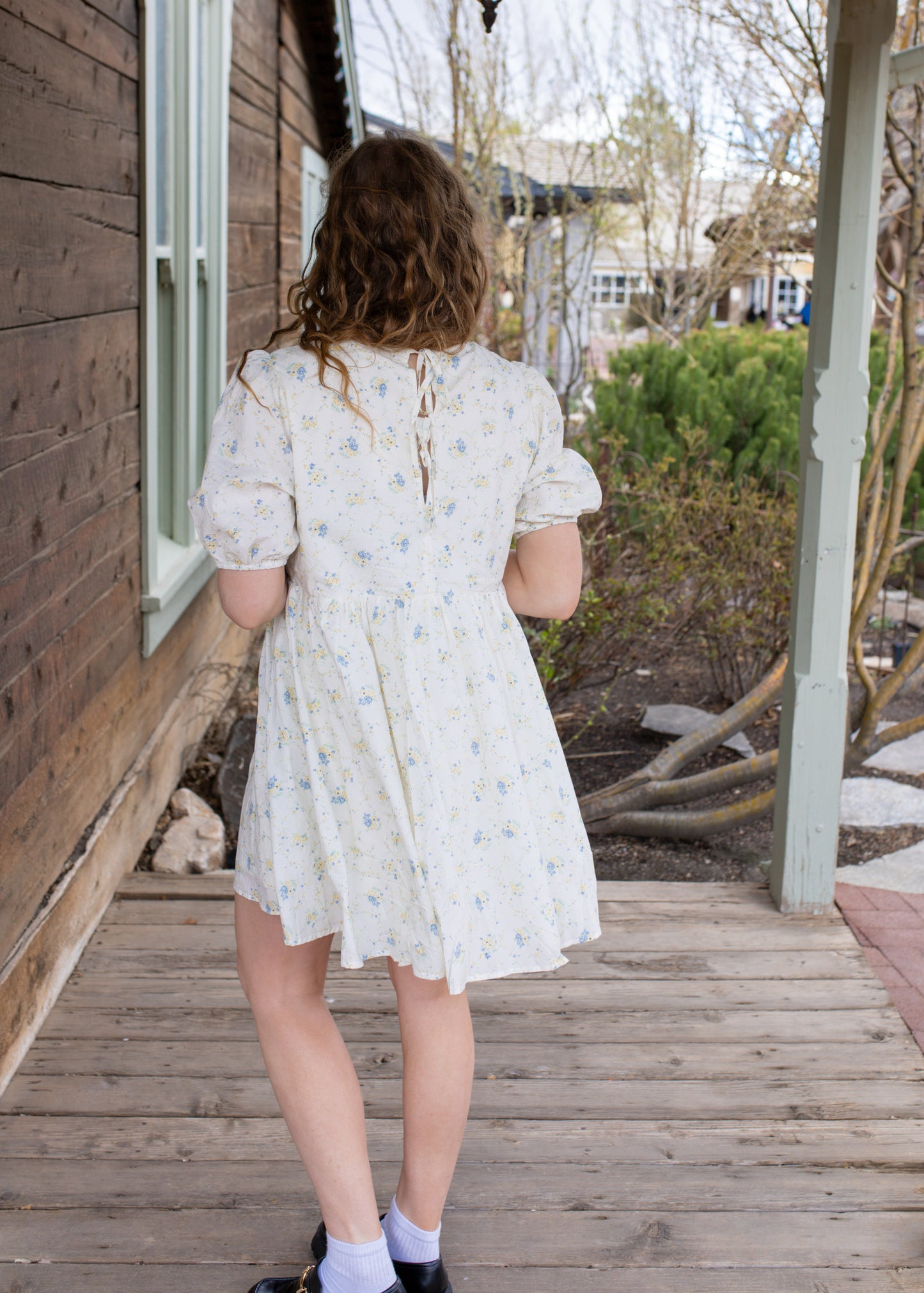 regency girl spring floral dress