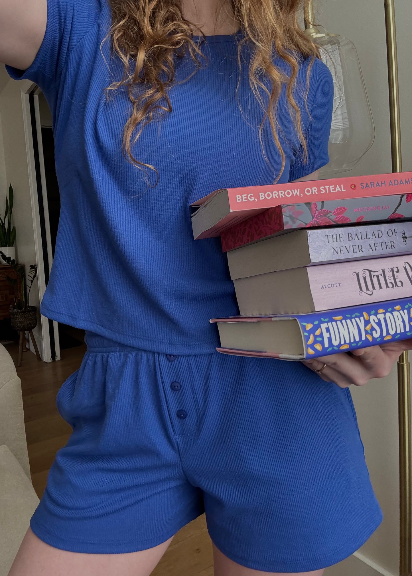 loml lounge set in blue