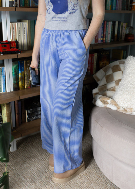 turning pages pants in denim blue