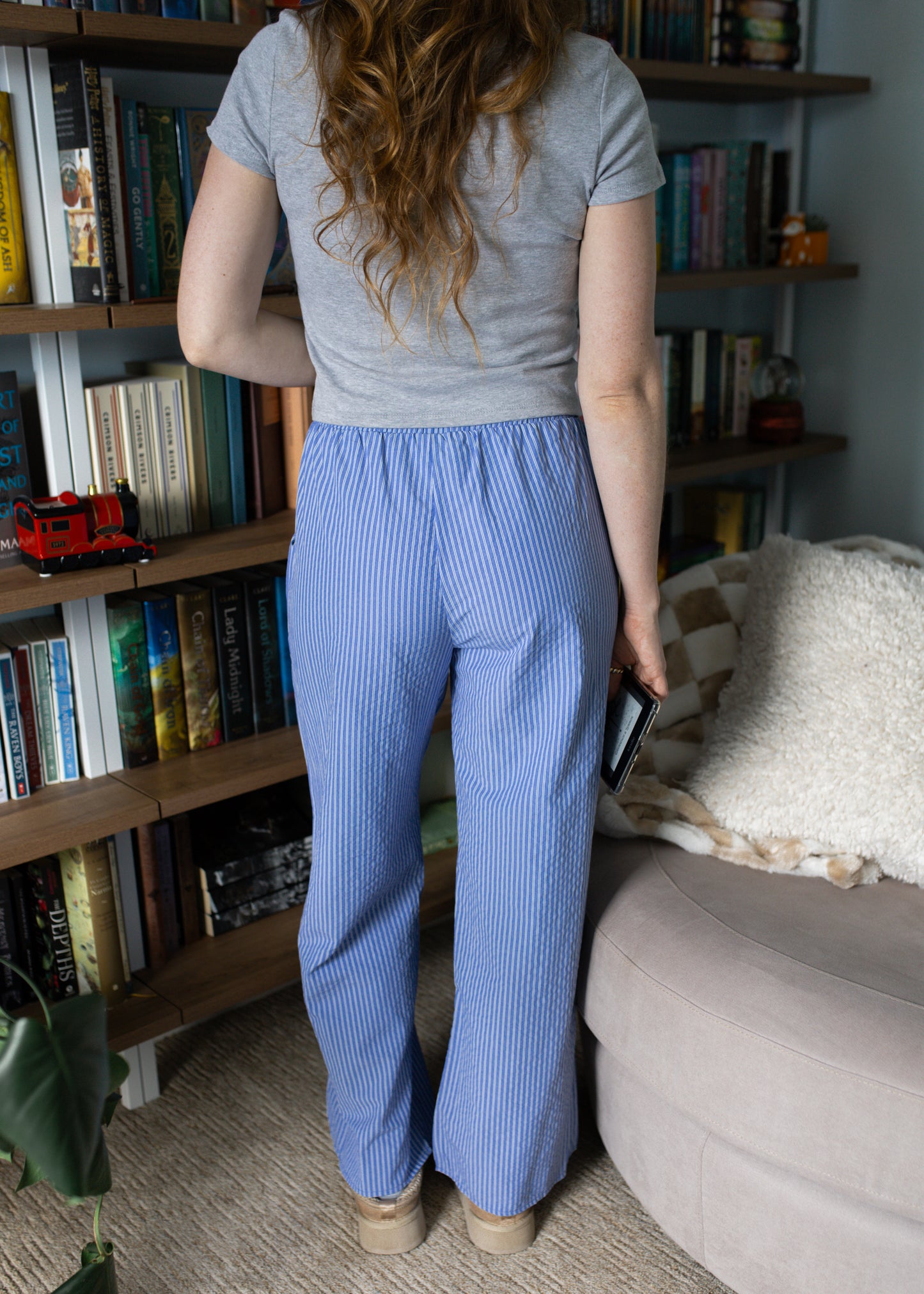 turning pages pants in denim blue