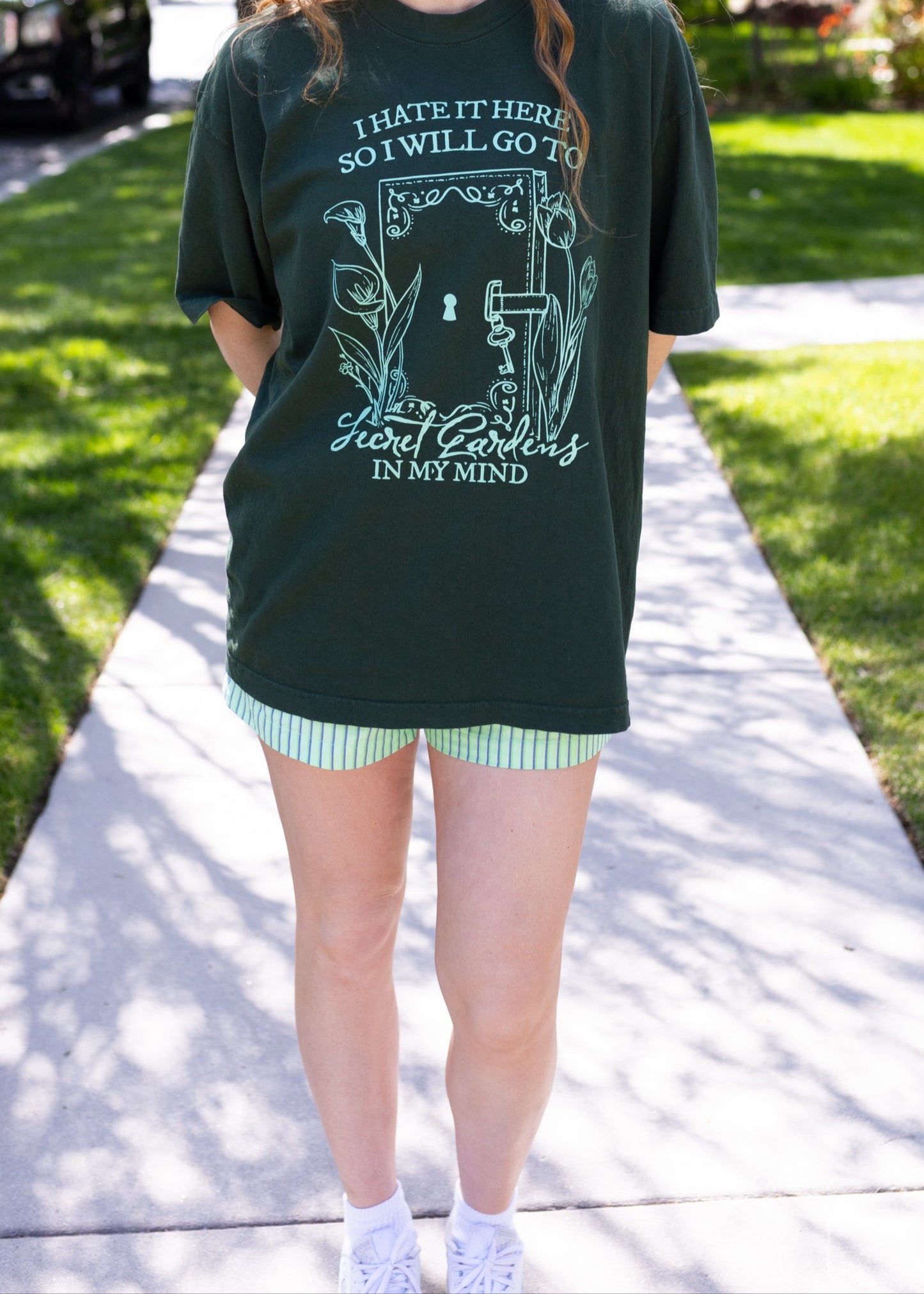 i hate it here tee