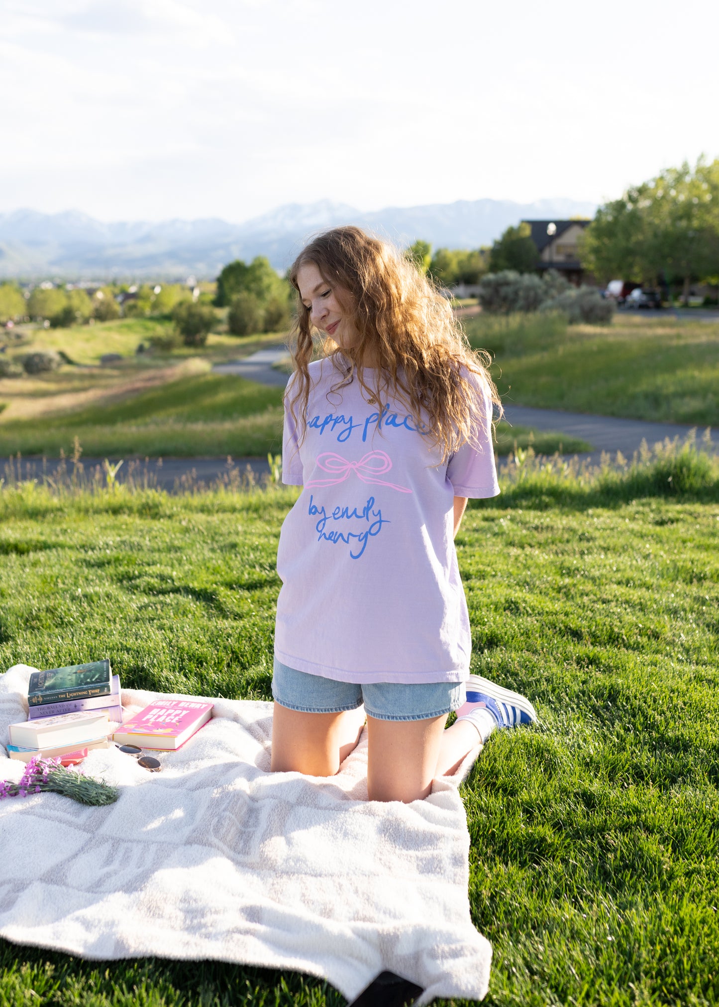 happy place tee