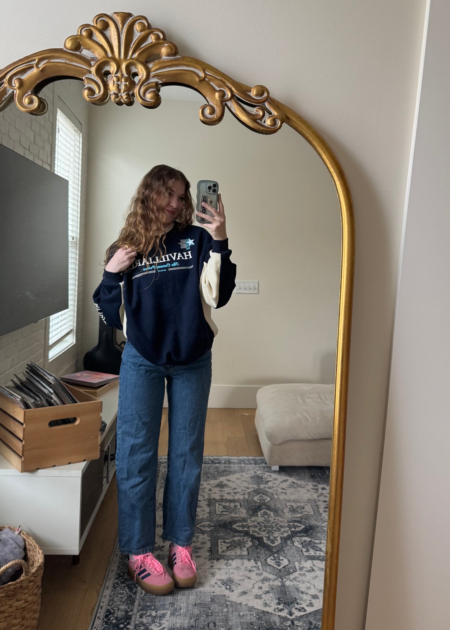 havilliard crewneck