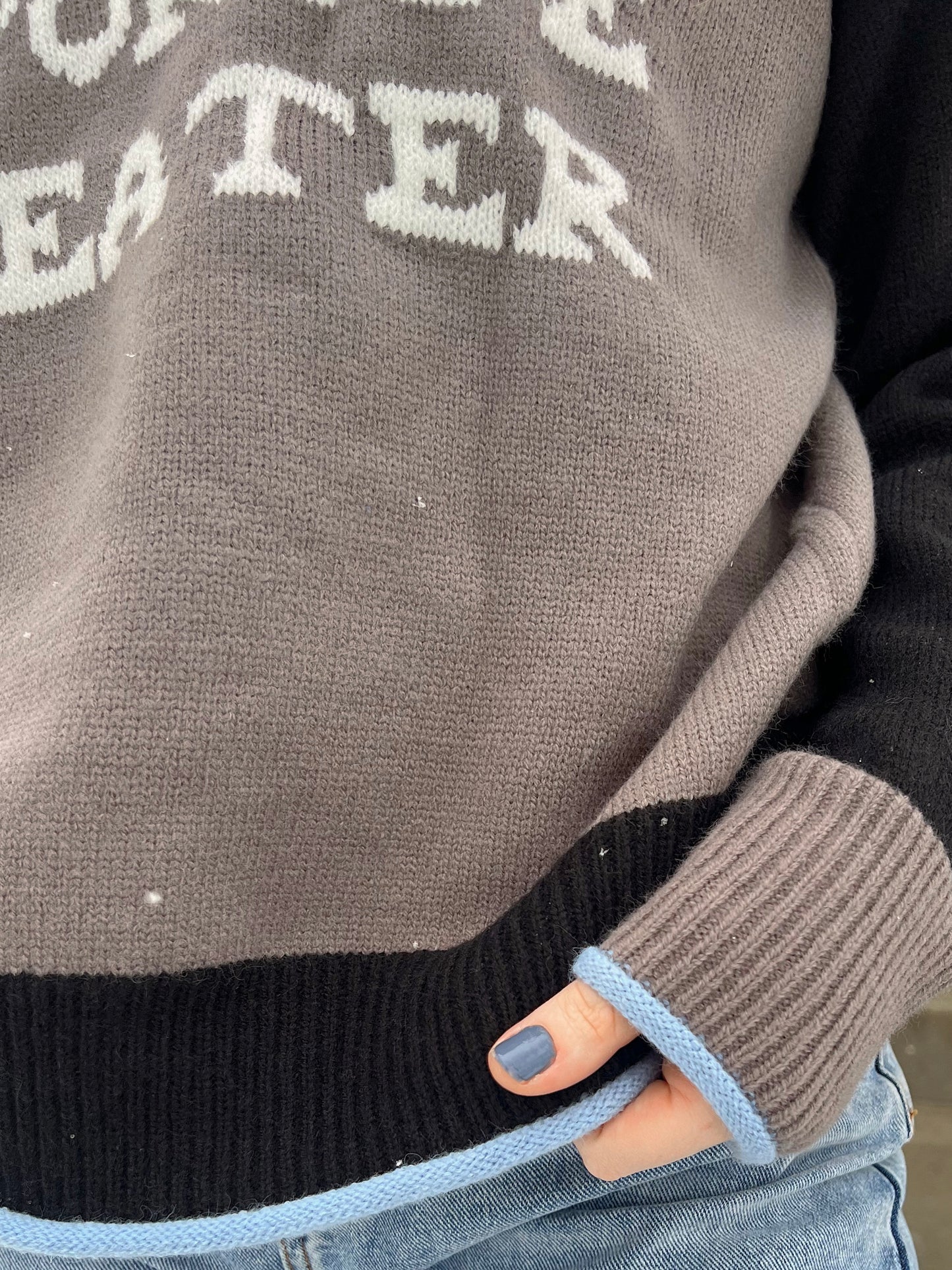 azriel's favorite sweater