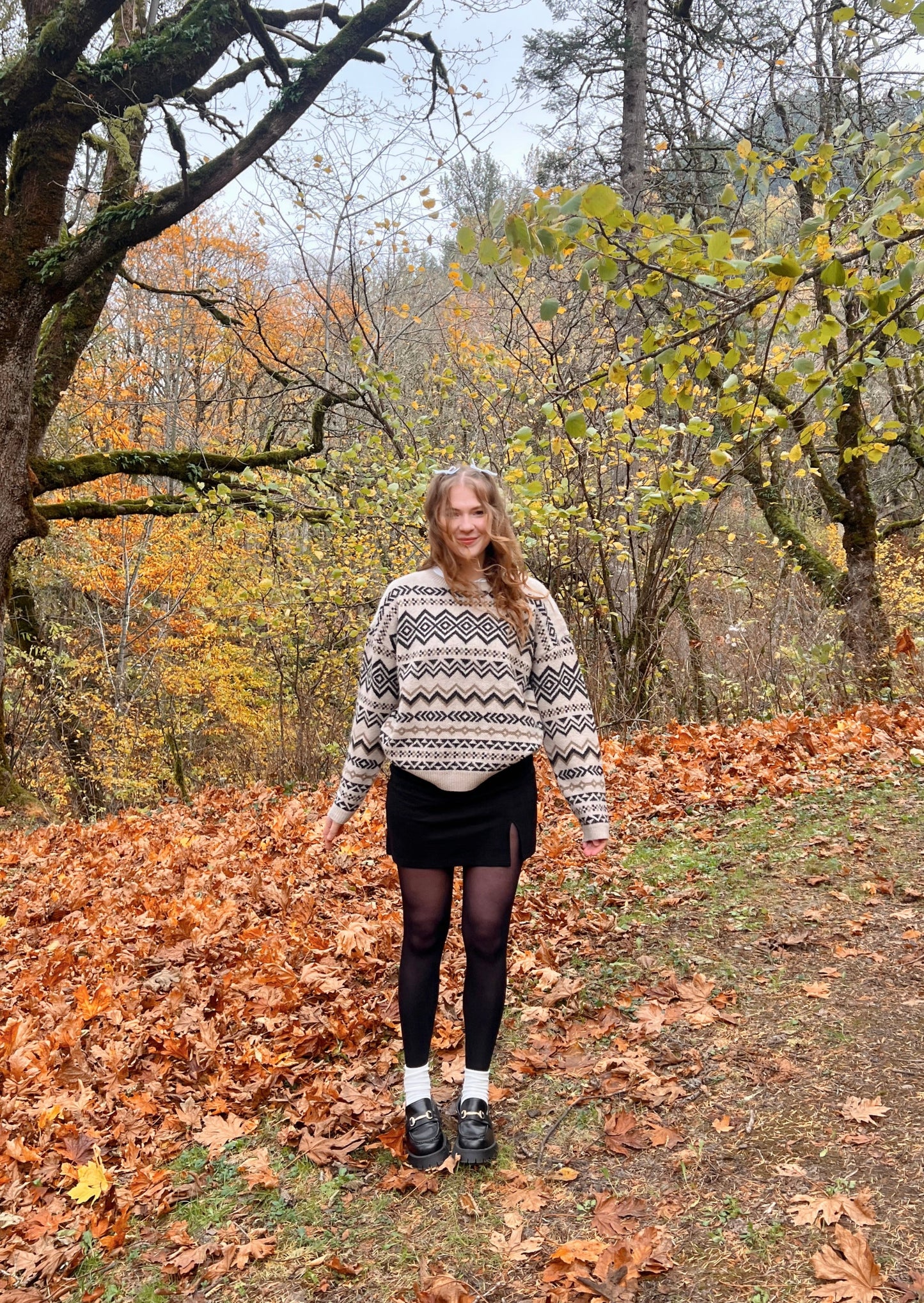 moony sweater