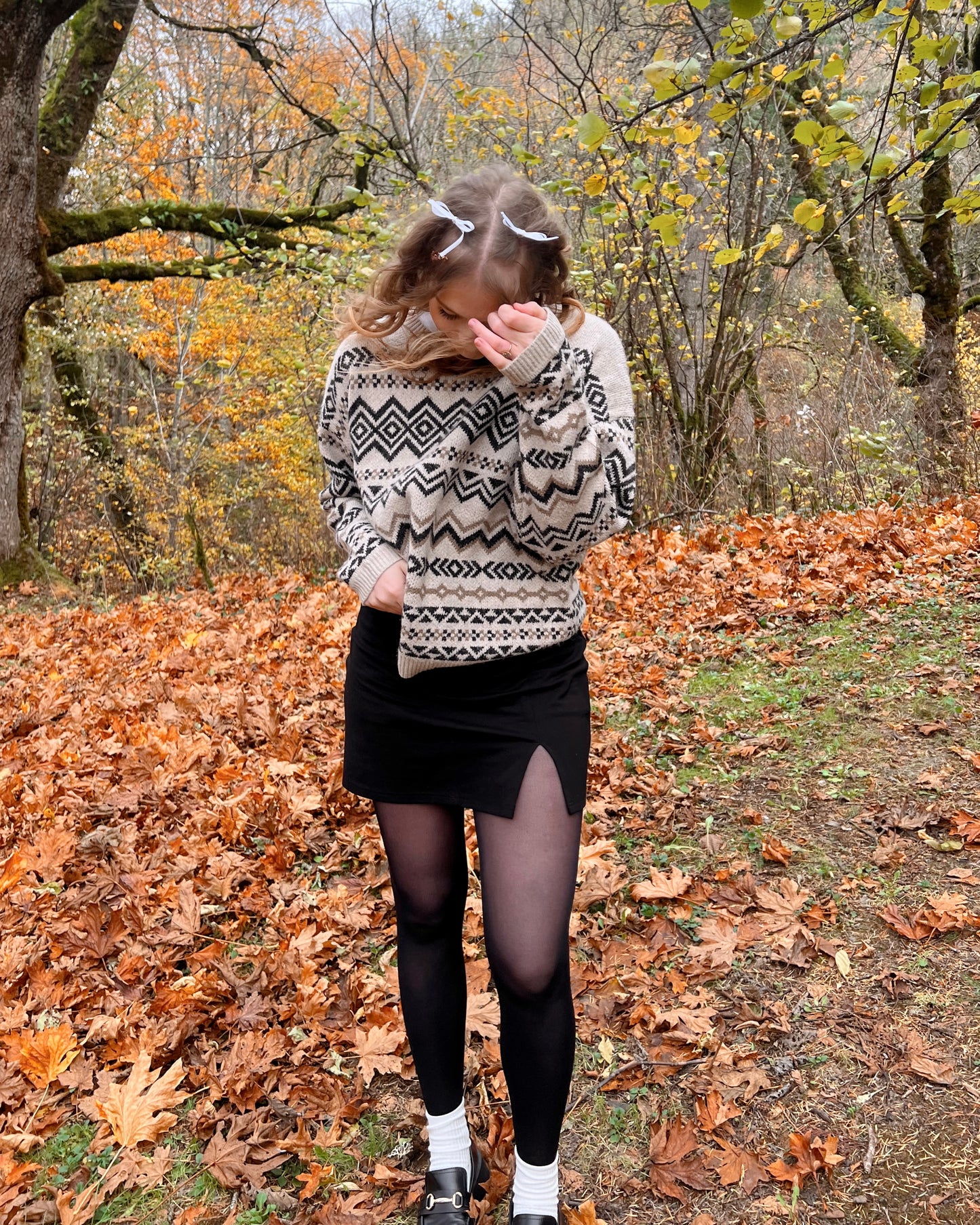 moony sweater