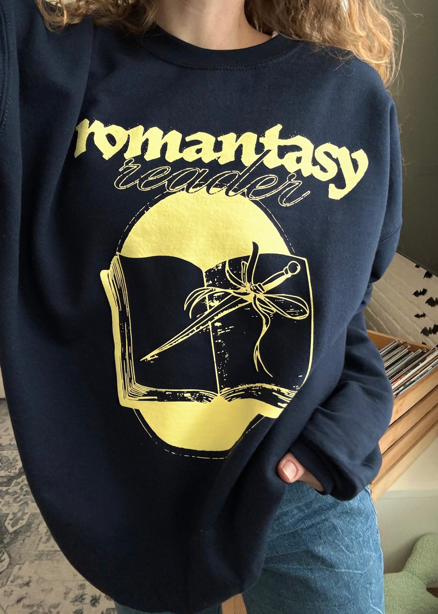 romantasy reader crewneck