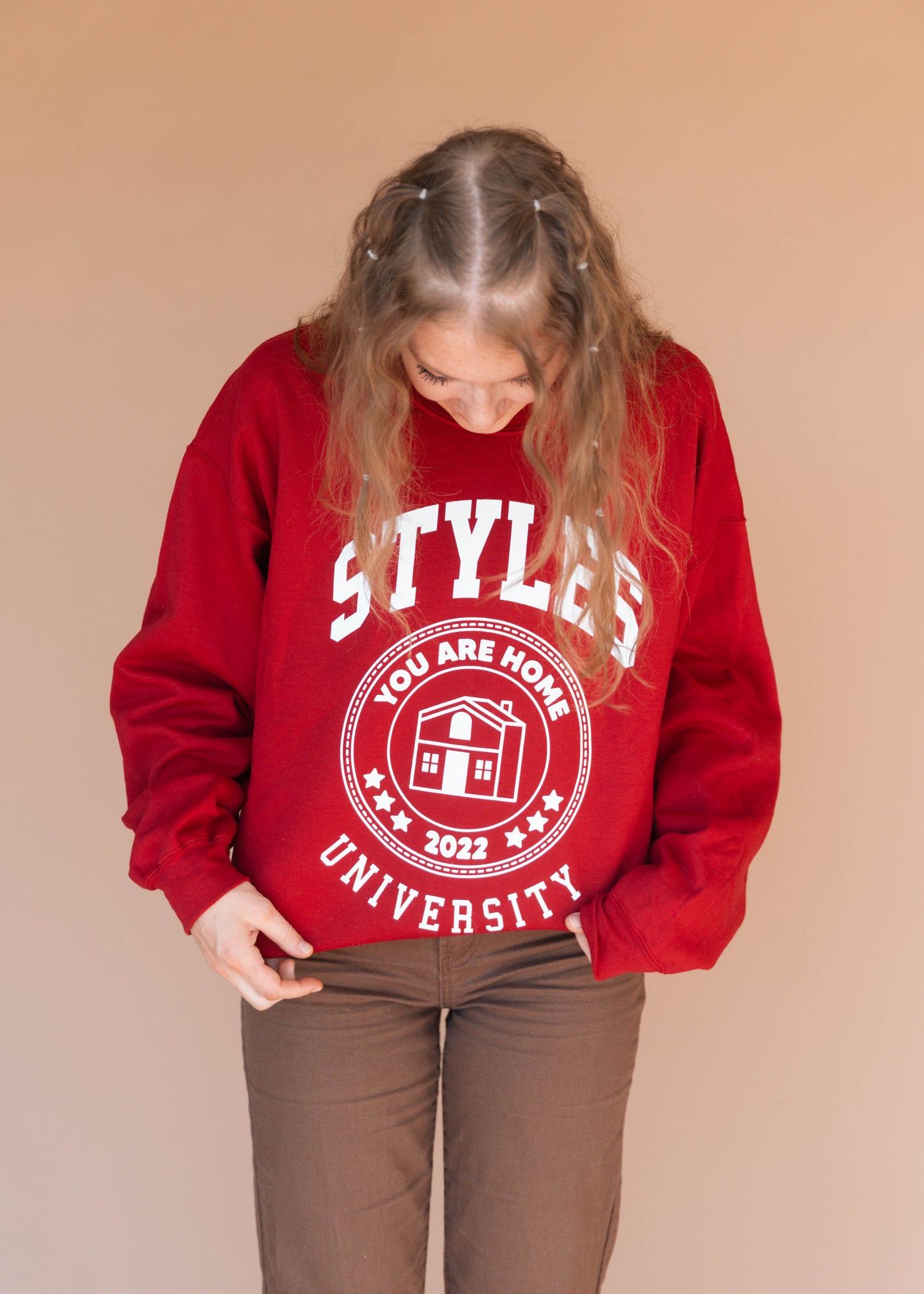 styles university crewneck