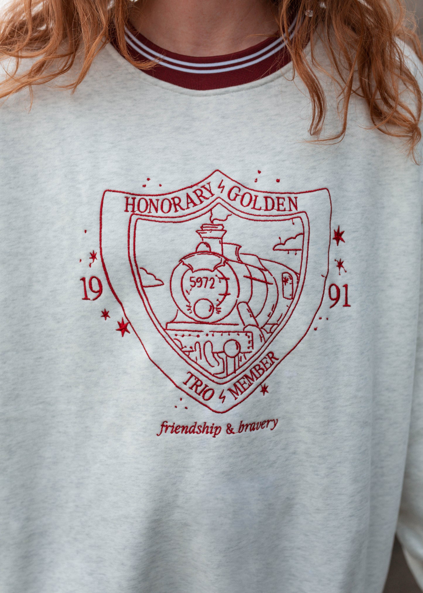 HONORARY GOLDEN TRIO RETRO CREWNECK