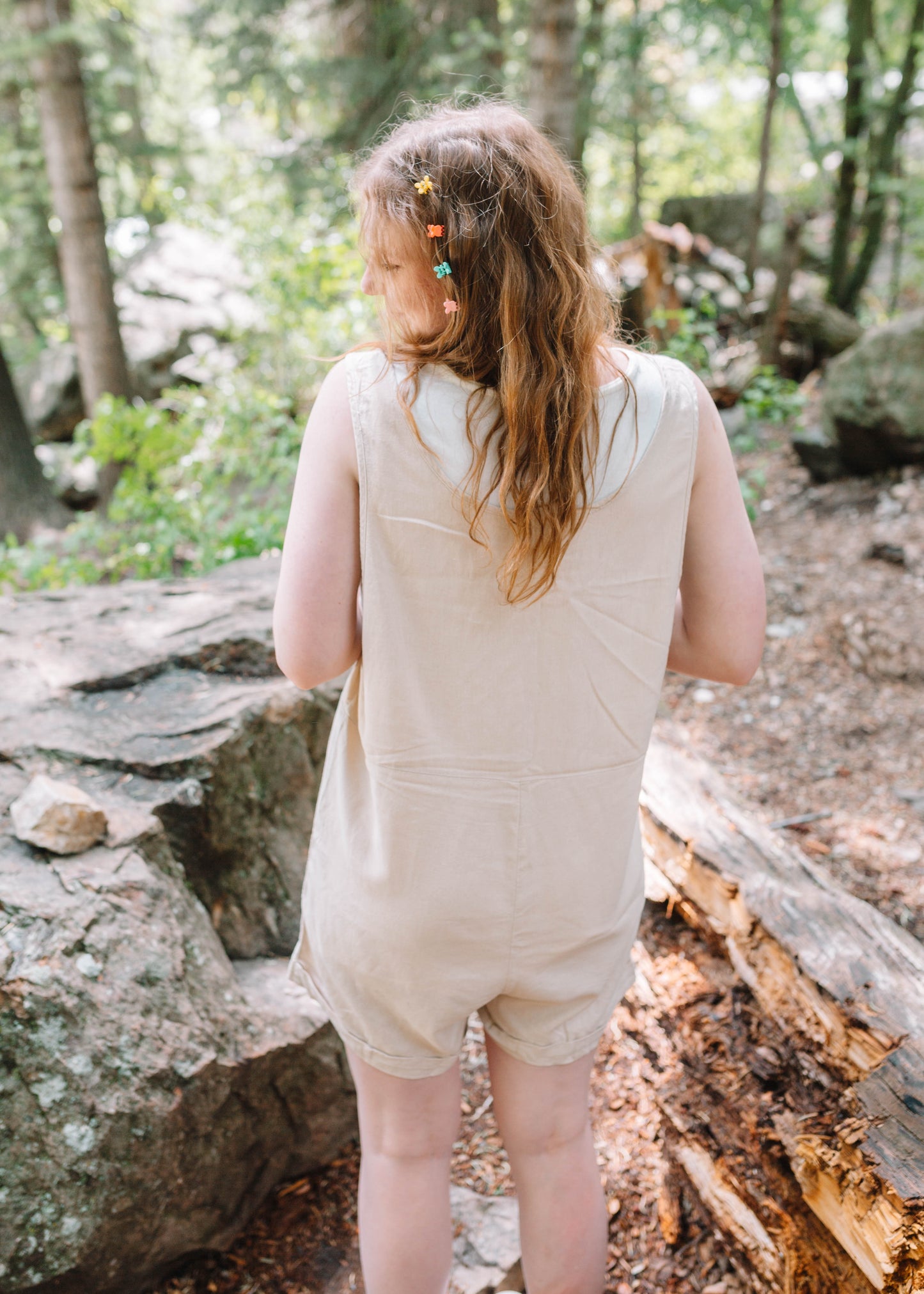 summer sunshine linen romper in taupe