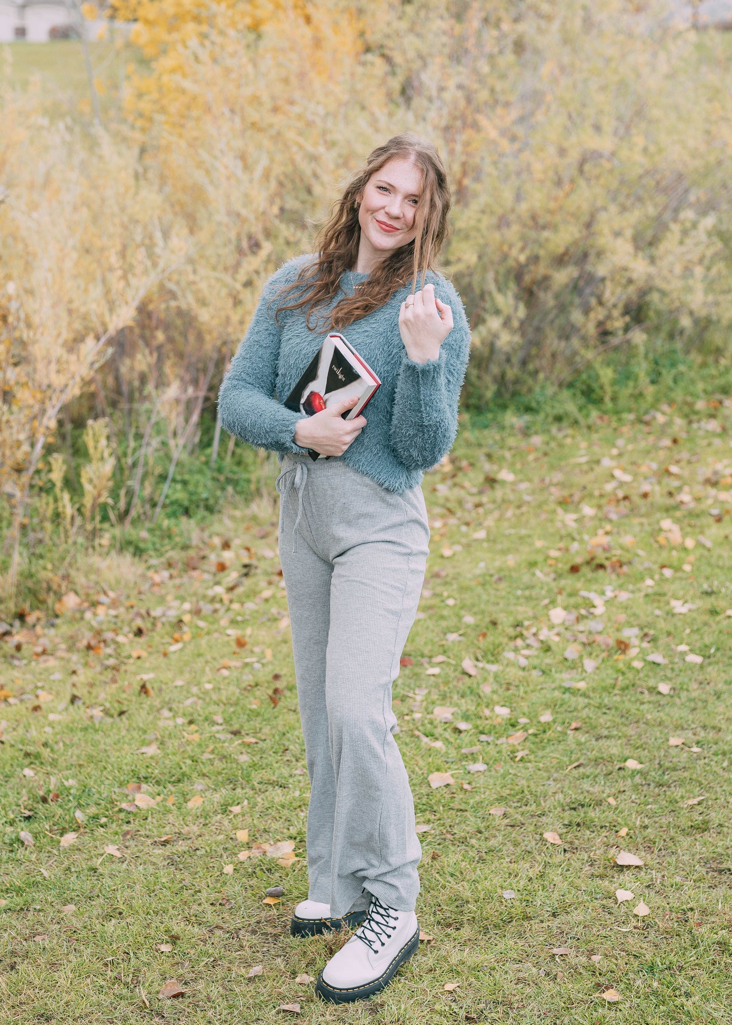 roslyn & rainstorms sweater