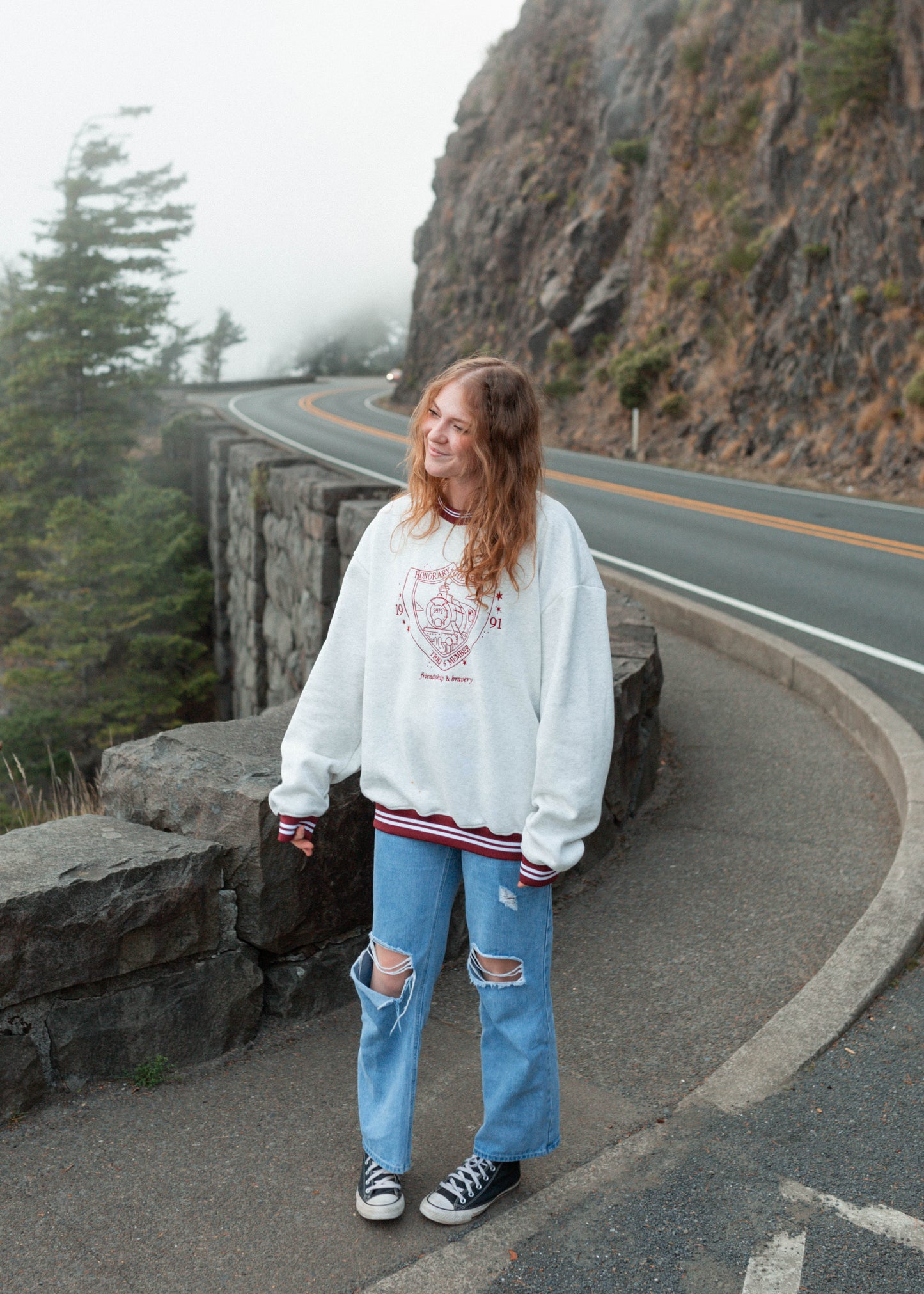 HONORARY GOLDEN TRIO RETRO CREWNECK