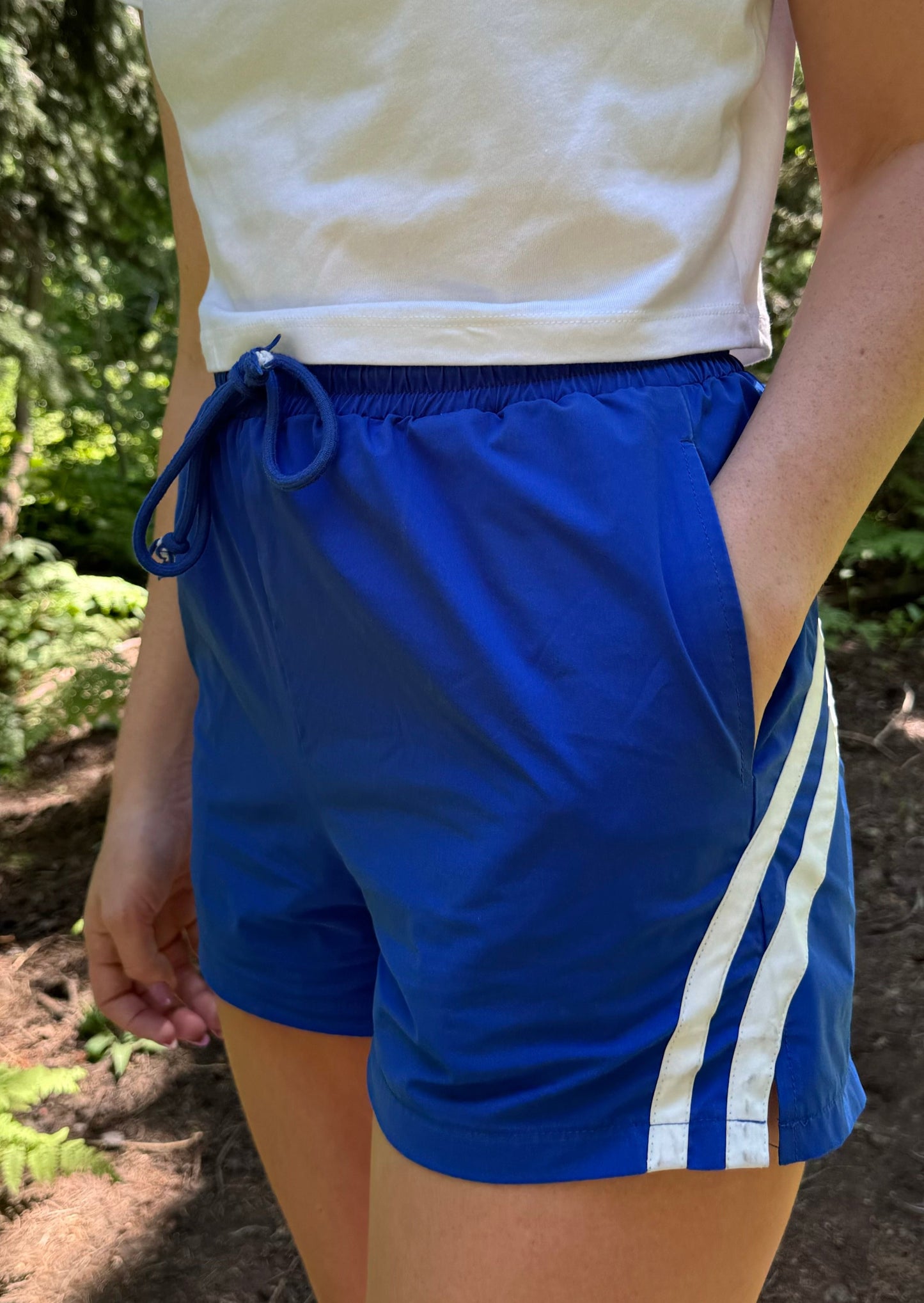 starfall shorts in cobalt