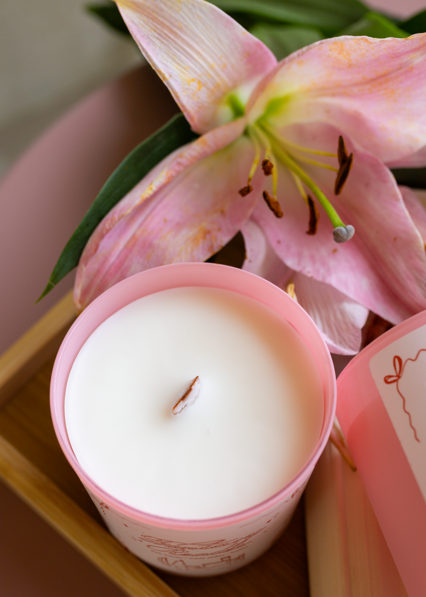 fantasy reader candle