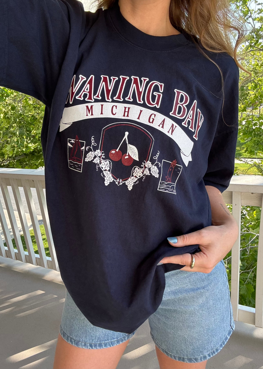 waning bay tee