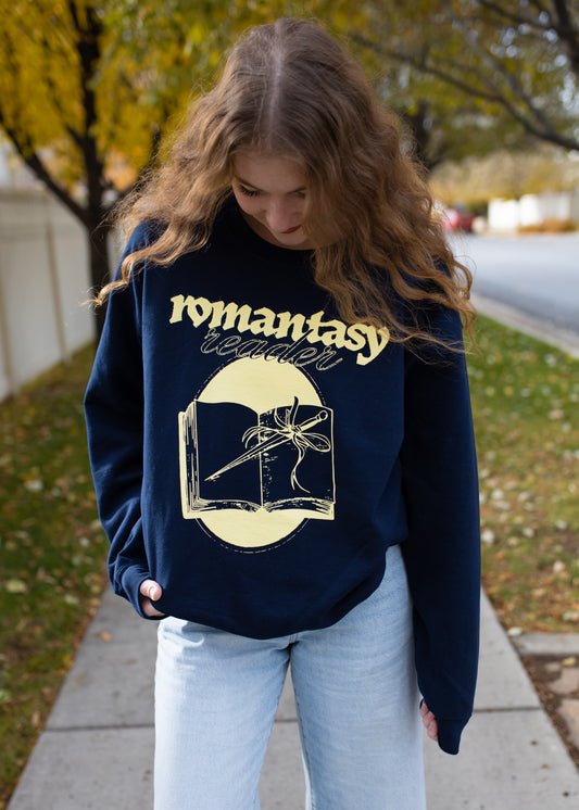 romantasy reader crewneck