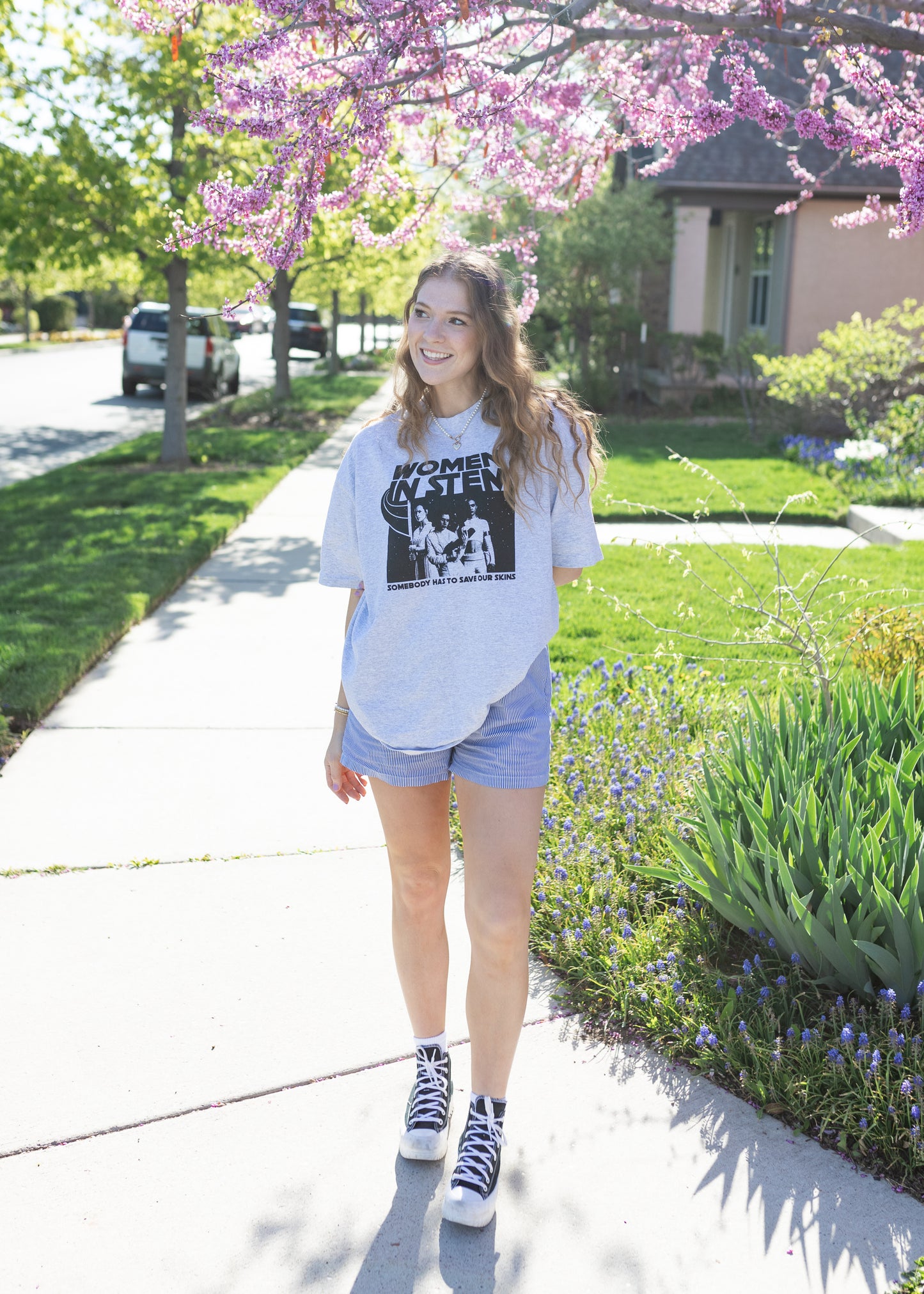 women in stem tee in ash grey