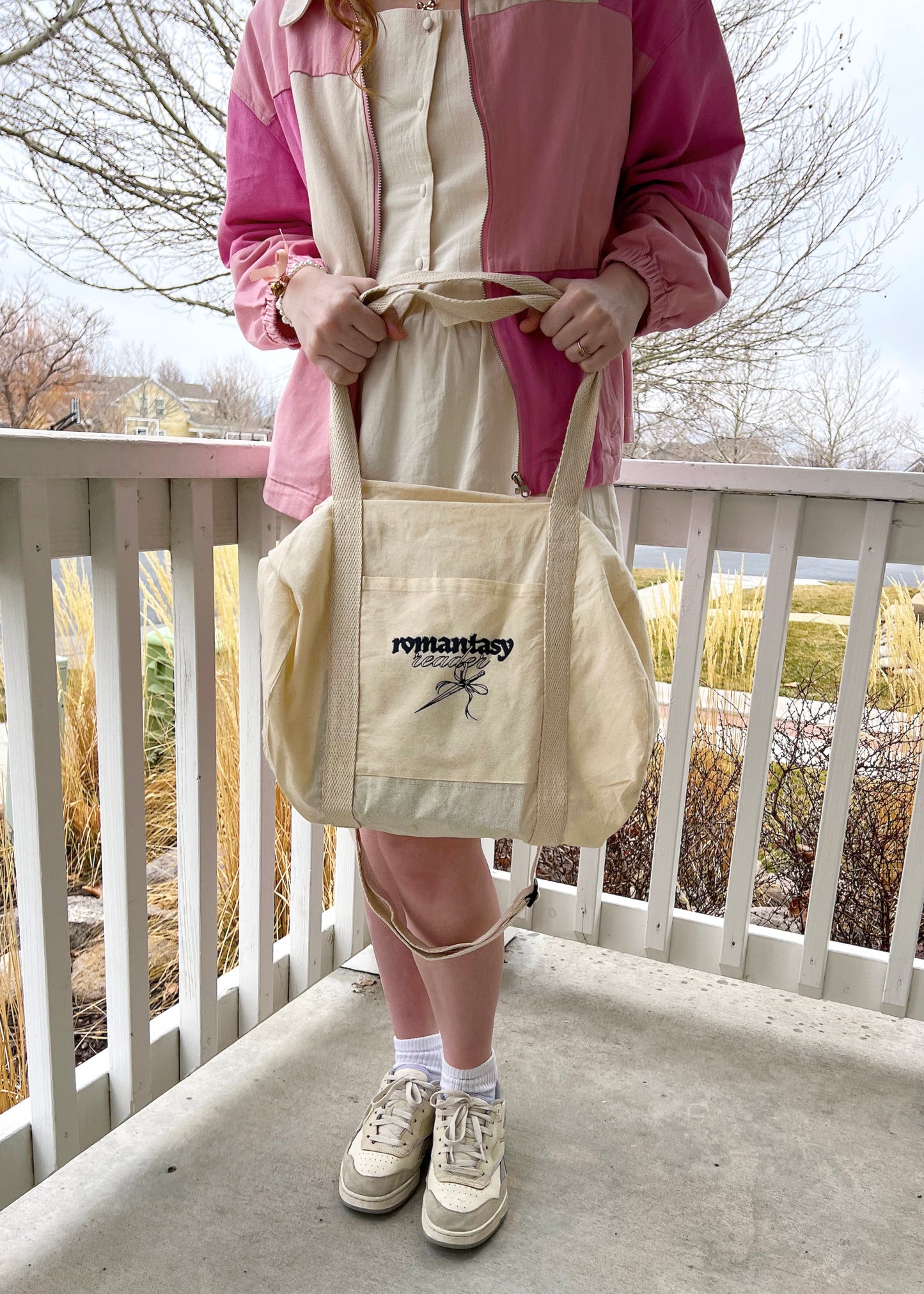 romantasy reader tote bag