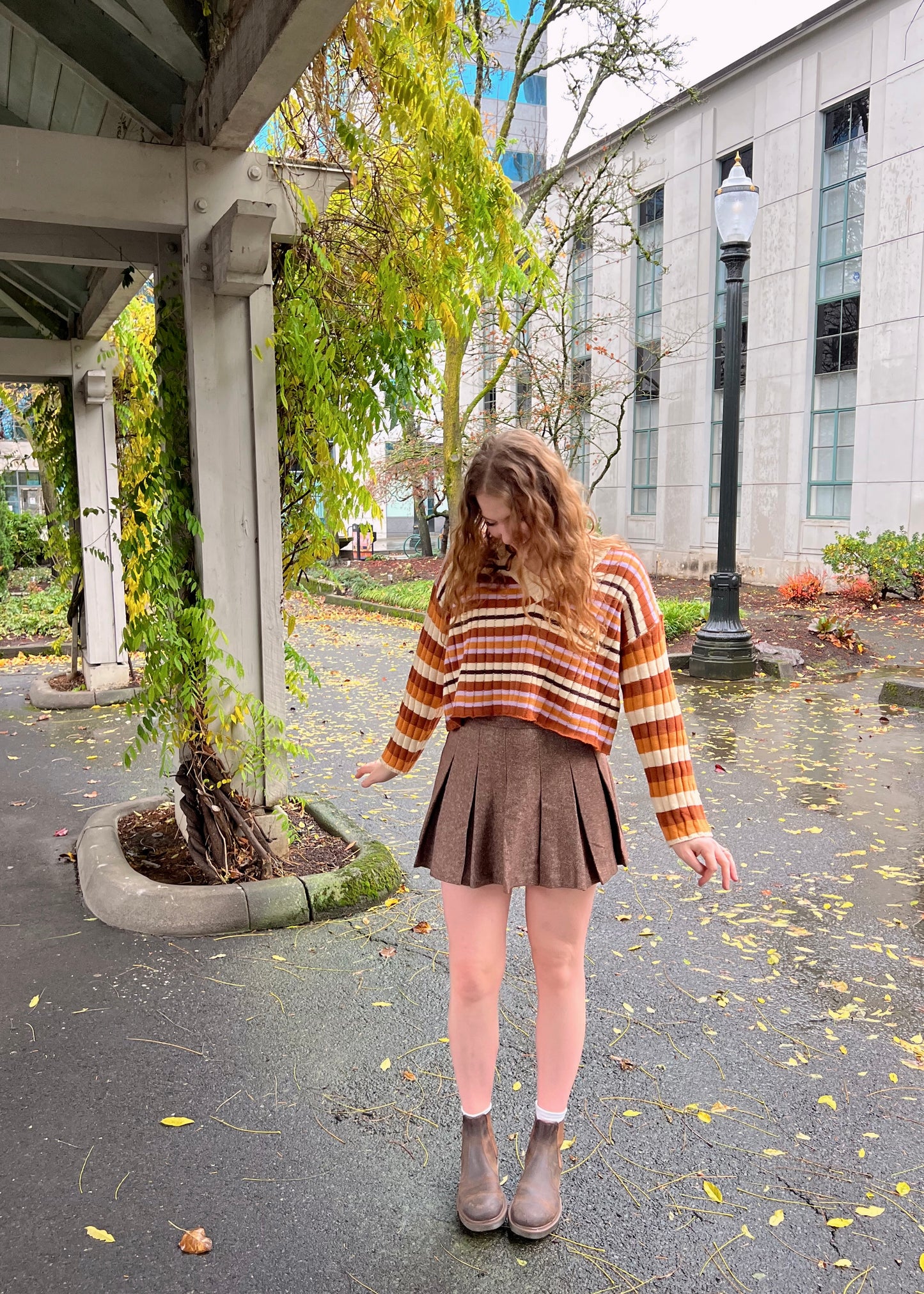 modern day march sister sweater in rust