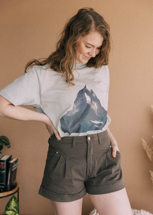 climb the mountain tee
