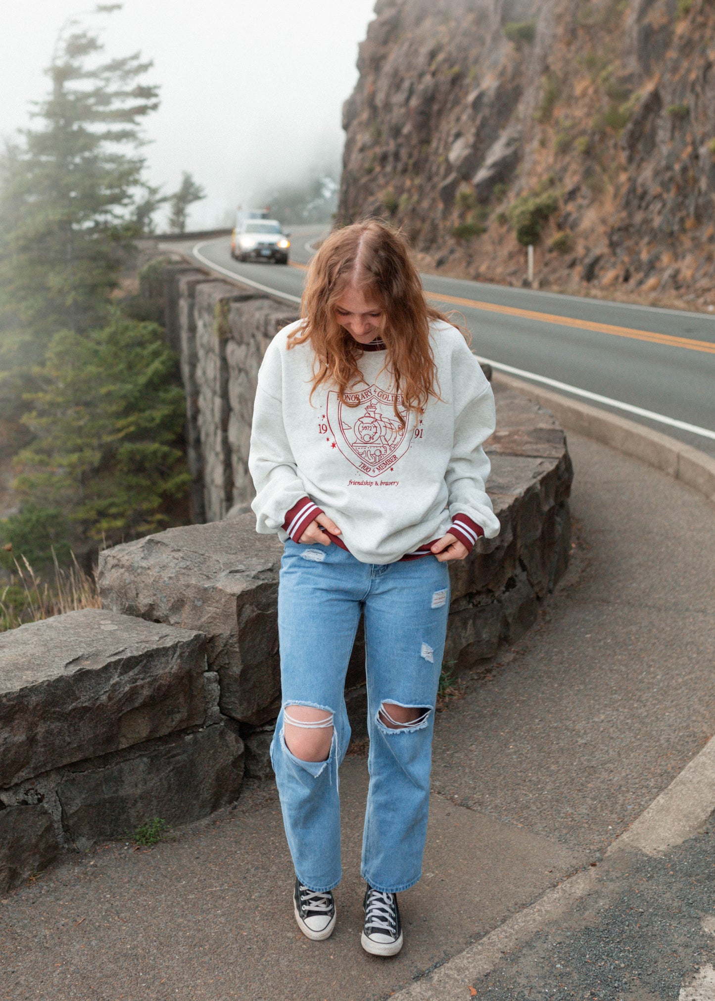 HONORARY GOLDEN TRIO RETRO CREWNECK